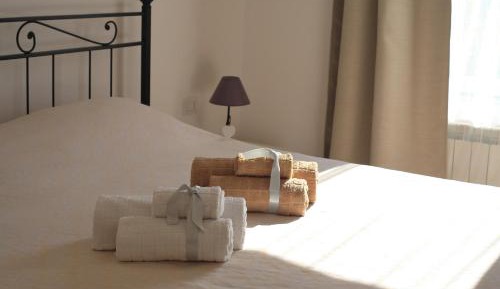 Deluxe Double Room with Extra Bed