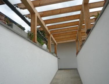 One-Bedroom Apartment with Balcony Top A