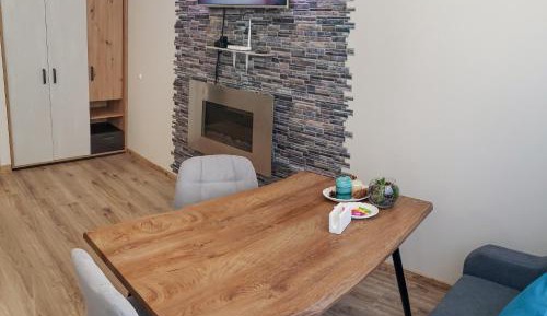 King Studio with Sofa Bed
