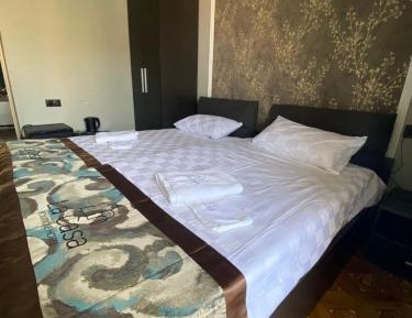 Double or Twin Room with Shared Bathroom