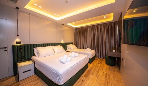 Superior Triple Room with Balcony