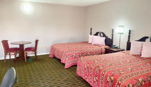 Double Room with Two Double Beds - Smoking