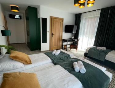 Triple Room with Private Bathroom