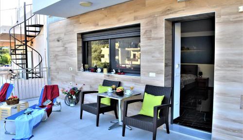 Studio with Terrace