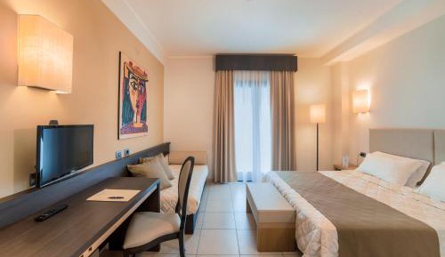 Triple Room with Balcony