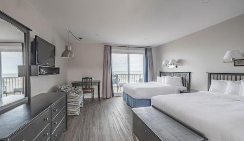Double Room with Two Double Beds - Sea View Ground Floor