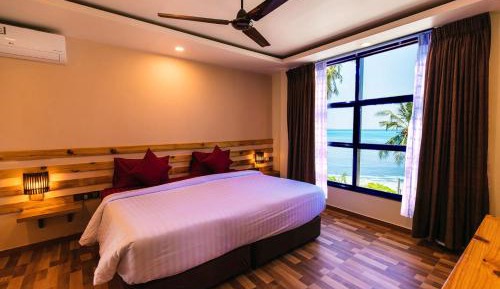 Deluxe Double or Twin Room with Sea View