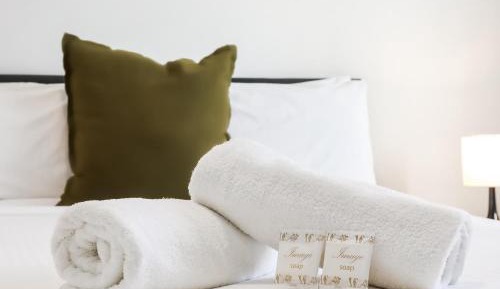 Twin Room with Shared Bathroom