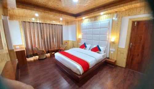King Room with Balcony