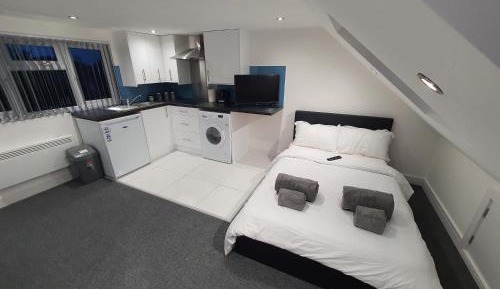 Double Room with Private Bathroom