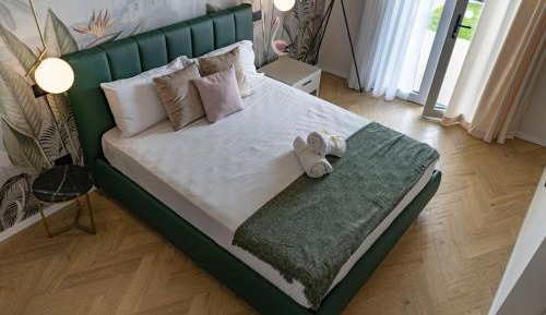 Queen Room with Sea View