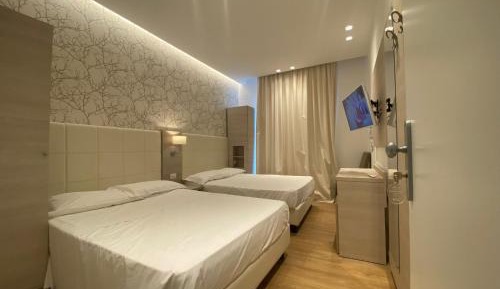 Quadruple Room with Sea View
