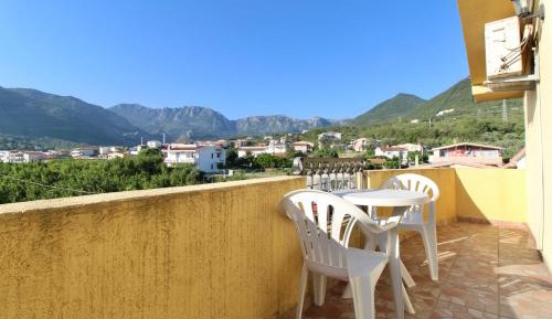 Studio with Terrace