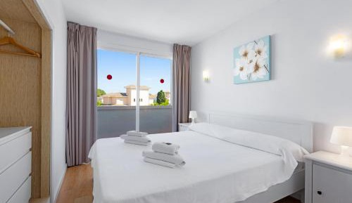 Family Two Bedroom Apartment 