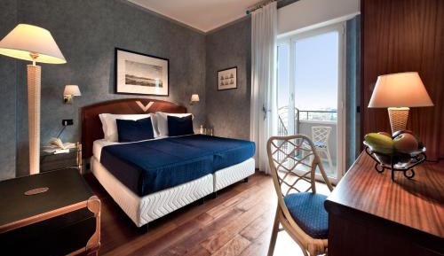 Superior Double or Twin Room with Sea View