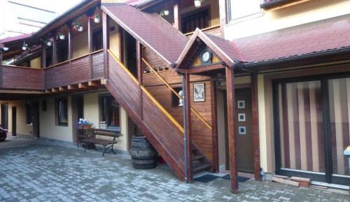 Seven-Bedroom House