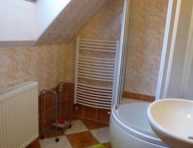 Apartment with Mountain View