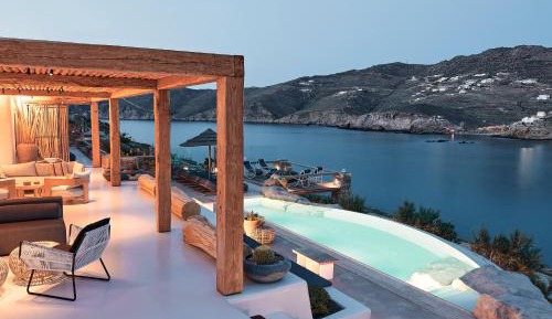 Villa with Sea View