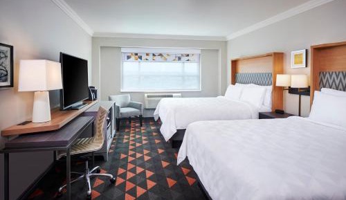 Standard Room with Two Queen Beds