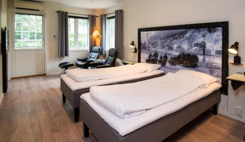 One-Bedroom Cottage