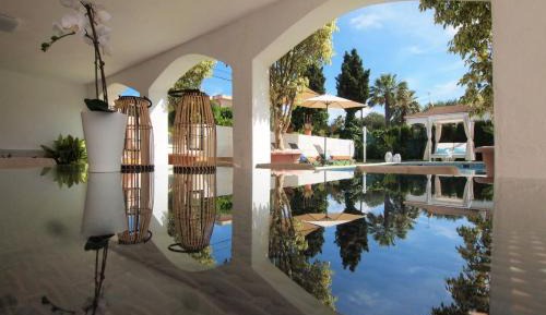 Deluxe Villa