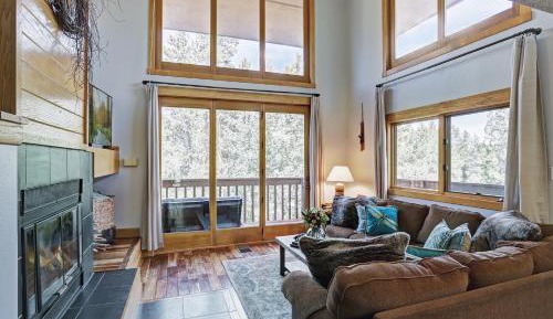 Three-Bedroom Townhouse