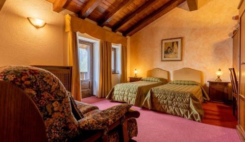 Suite (4 Adults)