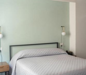 Deluxe Double Room with Shower