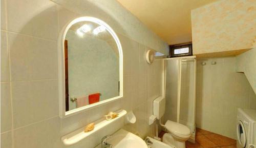Two-Bedroom Apartment - Split Level