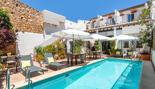 Deluxe Double Room with Private Terrace