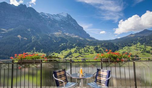 Classic Triple Room -  Eiger View with A/C