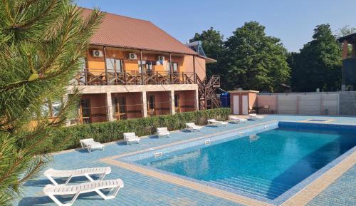 Triple Room with Pool View