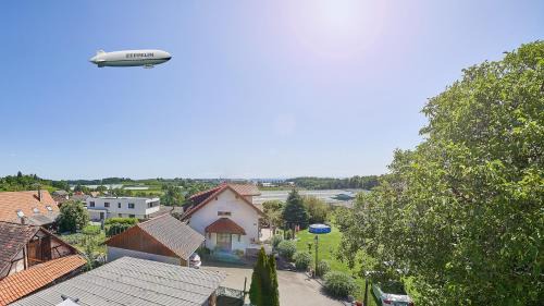 Apartment with Garden View