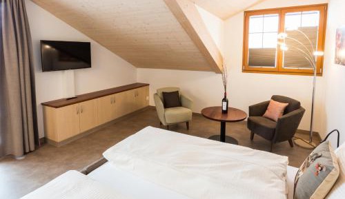 Junior Suite with Mountain View