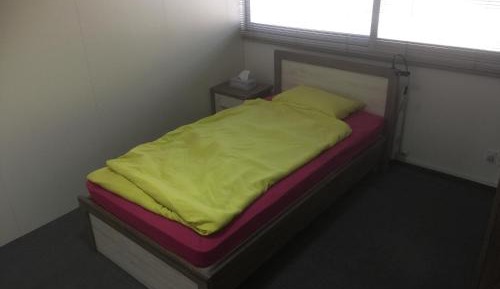 Single Room with Shared Bathroom