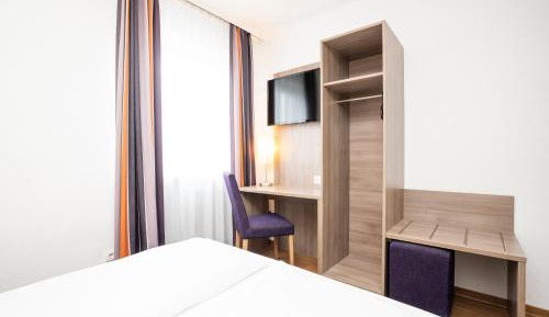 Small Double Room