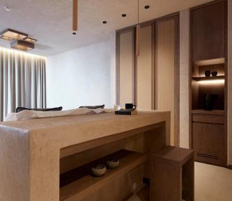 Honeymoon Suite with private heated pool