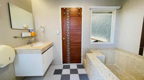 Quadruple Room with Bath