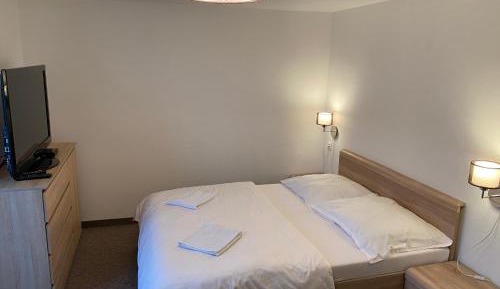 Deluxe Double Room with Extra Bed