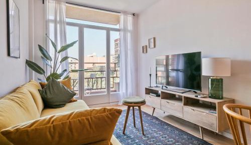 Apartment with Balcony