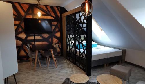 Quadruple Room with Private Bathroom