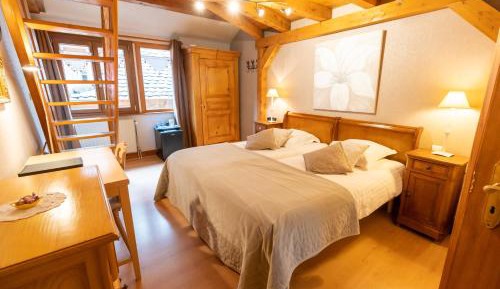 Duplex Triple/ Quadruple Room