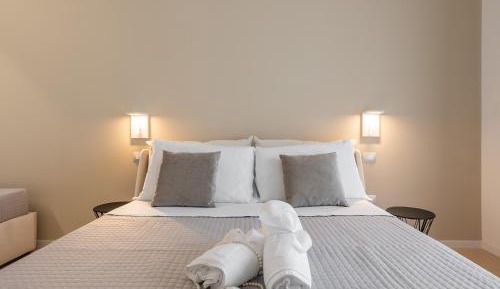 Double Room with Pool View