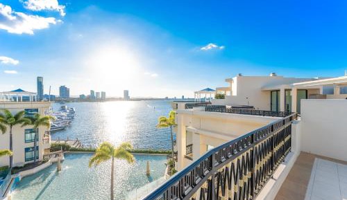 Two Bedroom Condominium - Rooftop