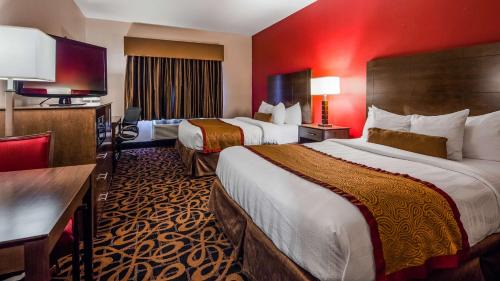 Queen Room with Two Queen Beds