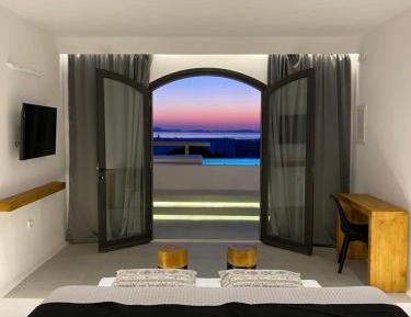 King Suite with Sea View