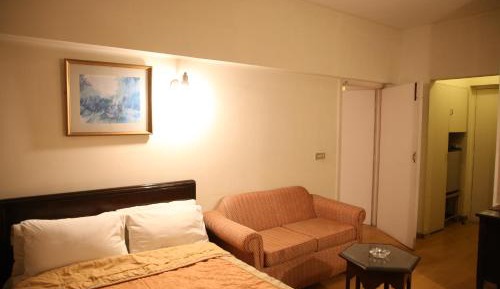 Standard Family Room