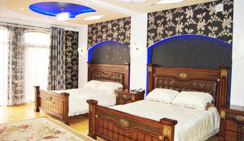 Two-Bedroom Suite