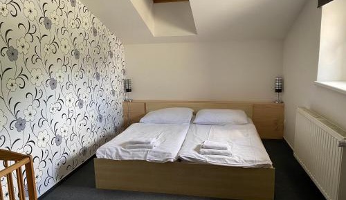 Suite with Spa Bath
