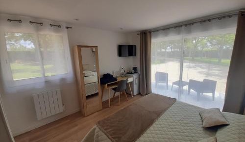 Double Room with Private Bathroom